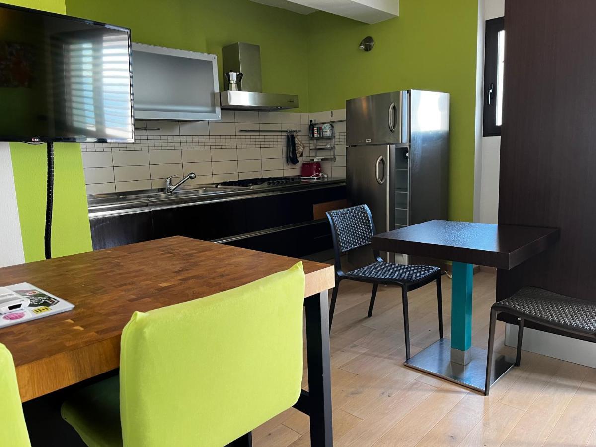Fronte Mare Apartman Cala Gonone Kültér fotó